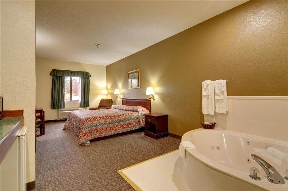 Regency Inn&Suites Biloxi Zimmer foto